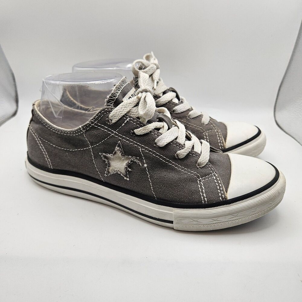 Converse One Star JUNIORS Gray Star Sneakers Classic Skate Grunge Alt Sz US 4